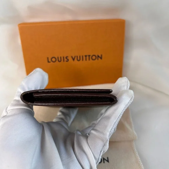 Authentic Louis Vuitton Damier Ebene Business Card Holder - Picture 3 of 10